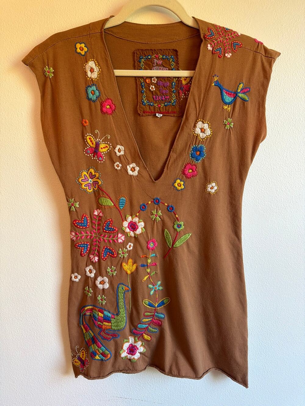 Johnny Was LA Boho Embroidered V-Neck Top Brown Floral Bird Cap Sleeves | XS